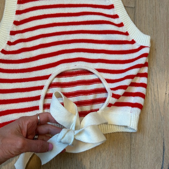 H&M knit stripe top with cutest tie back - Picture 4 of 5